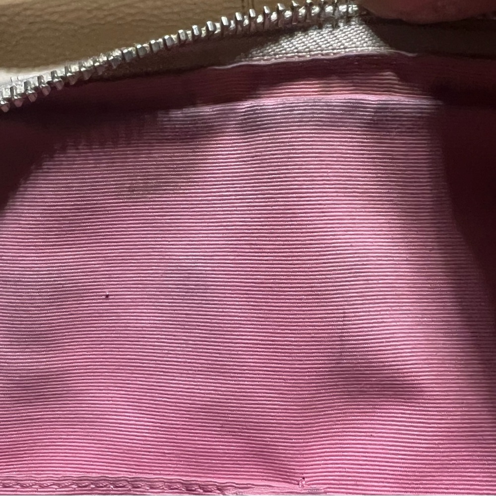 Coach Cream Leather Shoulder Bag - Picture 9 of 16